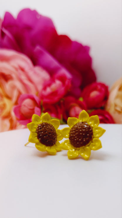 Sunflower Studs